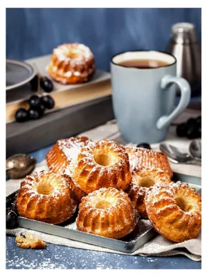Produktbild von Mini Gugelhupfform aus Silikon - 24er Set Hitzebeständige Backform, wiederverwendbare Muffinförmchen, kleine Kuchenform. Ø 6,5 cm, lebensmittelecht, BPA-frei in 8 Farben