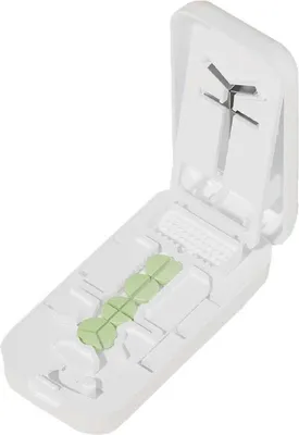 Produktbild von Präziser Tabletten-Teiler & Zerkleinerer - Schneidet in 1/2, 1/3, 1/4, Inkl. Mörserfunktion, Einfache Handhabung
