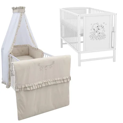 Produktbild von Baby-Delux Babybett Gitterbett Mia weiß 60x120 inkl. Matratze Bettwäsche Set 10tlg Royal Rüsche Beige
