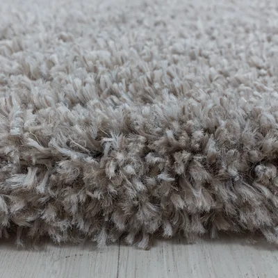 Produktbild von Villa Möbel Fluina Wohnzimmer-Teppich, Hochflor-Teppich, Shaggy, Einfarbig, Farbe:Beige, Grösse:80x250 cm