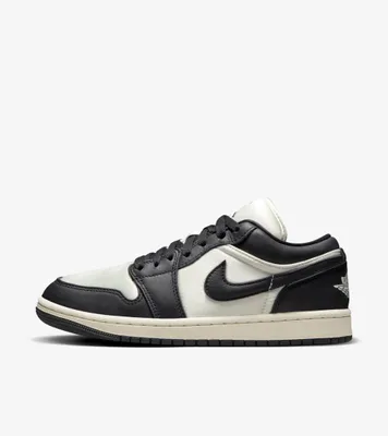 Produktbild von Nike Air Jordan 1 Low SE "Vintage Panda", Schwarz/Weiß, Größe: 38