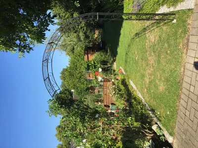 Produktbild von GardenAndPools Rosenbogen Paris Rund B-1,60 m Rost Pergola Metallrosenbogen Gartenbogen Rosensäule Rose Arches Arco da Giardino Arches de Rose
