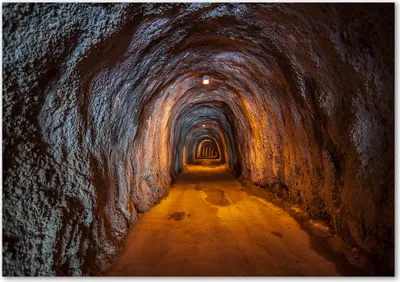 Produktbild von Tulup® Glas-Bild - 100 x 70 - Wandbild aus Glas - Wandkunst - Wandbild hinter gehärtetem Sicherheitsglas - Sehenswürdigkeiten & Architektur - Tunnel - Orange