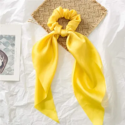 Produktbild von Elastische Haargummis für Damen und Mädchen mit Satin-Schleife für Pferdeschwanz und Schal, Gelb, 2 Stück