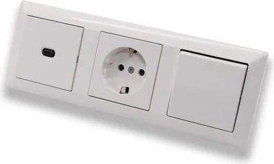 Produktbild von EBROM USB-C Unterputz Lader, 65 Watt Leistung, Schnellladefunktion für Wearables, Smartphones Tablets und Laptops + Jung Wippschalter 506U + Steckdose mit Kinderschutz AS500 alpinweiß glänzend