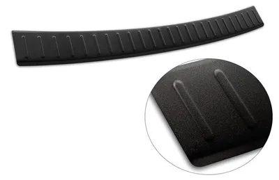 Produktbild von Matt-Schwarz Edelstahl Heckstoßstangenschutz passend für Mercedes C-Klasse W205 Kombi 2014-2021 'Ribs'