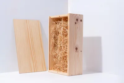 Houten wijnkist voor 2 wijnflessen met schuifdeksel en houtwol