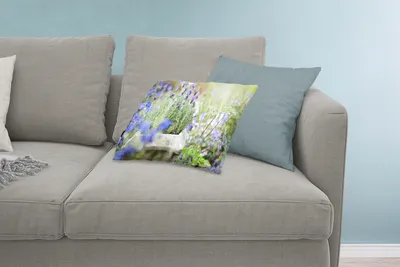 Produktbild von MuchoWow® Zierkissen Sofakissen Wohnzimmer Dekokissen 60x40 cm Nahaufnahme von Lavendel in einem Garten - Kopfkissen - Polster mit Foto