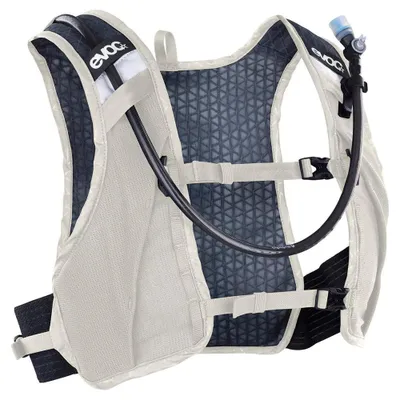 Produktbild von Evoc Hydro Pro Ultra 1,5 l + 1,5 l Trinkblase – Trinkrucksack