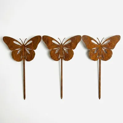 Produktbild von 3x Edelrost Schmetterling Deko 15x17x1 cm – Handgefertigte Metall Figur – Rostoptik Gartendeko mit Patina für Balkon, Terrasse und Zuhause