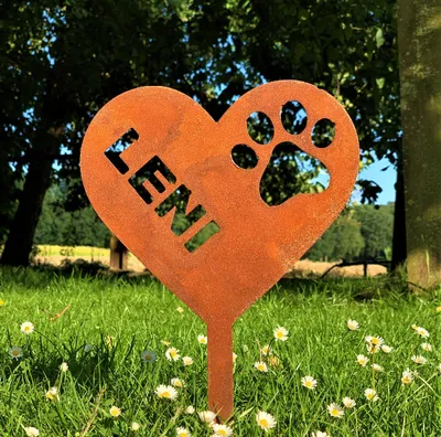 Produktbild von Personalisierter Edelrost Gartenstecker Herz mit Pfote, Hundeherz, Beetstecker, Gartendeko, Hundedeko, Gartendekoration
