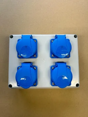 Produktbild von Stromverteiler Wandverteileren Steckdosenverteiler verdrahtet IP54 ROSP4VZ/S