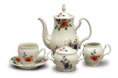 Zdjęcie produktu dla Thun 1794 Bernadotte, serwis do kawy, kość słoniowa, kwiaty, Thun, 15 d.