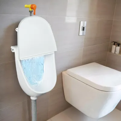Immagine prodotto di Orinatoio da parete con coperchio, per uso maschile