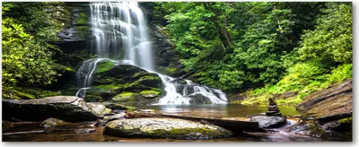 Produktbild von Tulup® Leinwandbild - 125x50 cm - Wandkunst - Drucke auf Leinwand - Leinwanddruck  - Landschaften - Grün - Wasserfall im Wald