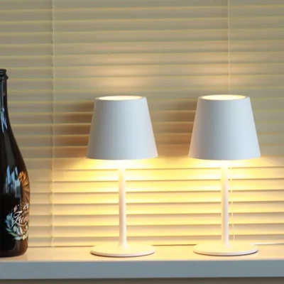 Obrázek produktu pro Bezdrátová LED Stolní Lampa s Akumulátorem a Dotykovým Ovládáním