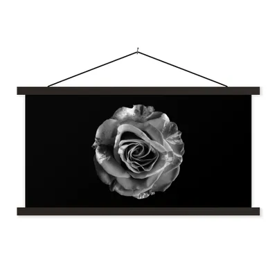 Produktbild von MuchoWow® Textilposter Blumen - Rose - Schwarz - Weiß - Botanisch 120x60 cm mit schwarzem Rahmen - Dekoration Schlafzimmer
