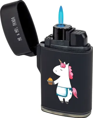 Produktbild von Mr. & Mrs. Panda Feuerzeug Einhorn Muffin - Schwarz - Geschenk, Geburtstagsgrüße, Geburtstag, Unicorn, zigarettenanzünder, gas anzünder, sturmfeuerzeuge, Backen