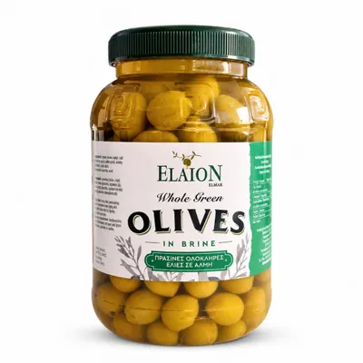Elaion Elmar Grüne Chalkidiki Oliven mit Kern Glas auf weißem Grund