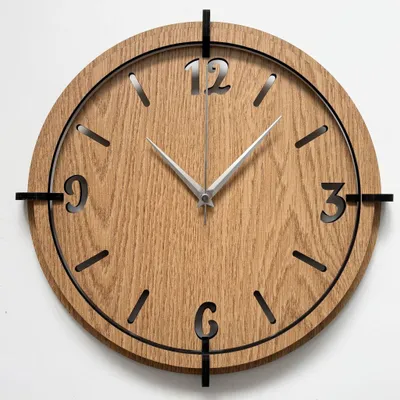 Produktbild von Moderne 3D-Wanduhr in Eichenoptik | EICHE Silberne Hände 40 cm