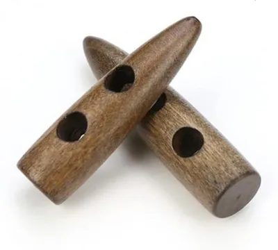 Immagine prodotto di Bottoni color caffè da 30 mm con 2 fori, lunghi e stretti, per cucito
