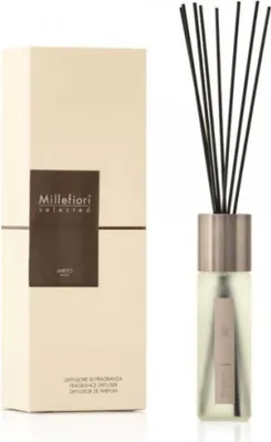Produktbild von Millefiori Mirto, 100 ml, Bernstein, Bergamotte, Jasmin, Wacholder, Zitrone, Myrte, Pistazie, Rose, Aroma-Diffuser