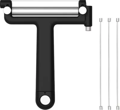 Produktbild von Famanu Käsehobel Verstellbar - Mit Schnellwechselmechanismus und 3 Ersatzdrähten