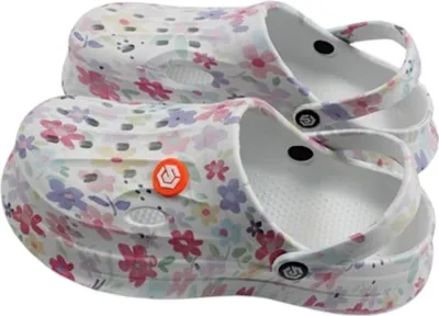 Clogs mit bunten Blumenmuster