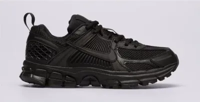 Immagine prodotto di scarpe Nike Vomero 5 HF6998001