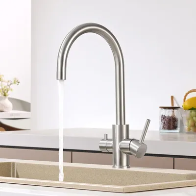 Produktbild von 3 in 1 Filterwasserhahn Küche mit Filteranschluss, 360° Drehbar 3 Wege Küchenarmatur Gebürstet, Edelstahl Spültischarmatur,Cecipa Trinkwasserhahn,DVGW