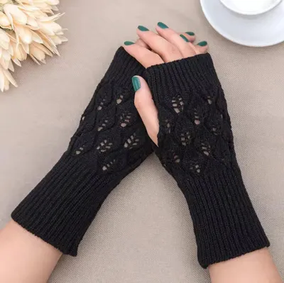 Produktbild von CHPN – Gestrickte Pulswärmer – Fingerlose Handschuhe – Gestrickte Handschuhe – Handgefertigte Handschuhe – Schwarz – Handwärmer – Uni