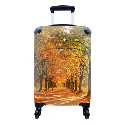Produktbild von MuchoWow® Koffer Handgepäck Trolley Rollkoffer Kleine Reisekoffer mit 4 Rollen - Wald - Herbst - Jahreszeiten - Ländlich - Cabin Size < 55x40x23 cm & 55x40x20 cm - Fotokoffer - Kabinenkoffer - Boardgepäck - Reise-Box - Reisekoffer - Reisegepäck - Koffer mit Bild - Trolley für Kinder