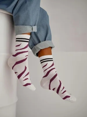 Productafbeelding van Damen sokken Milena, zebramotief, ecru, voor dagelijks comfort, maat 37-41