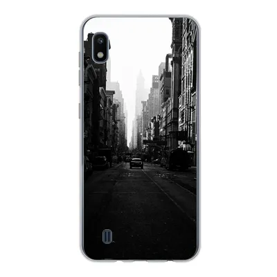 Produktbild von MuchoWow® Handyhülle Schutzhülle Hülle für Samsung Galaxy A10 Autofahrt durch eine ruhige Straße in New York in schwarz-weiß Silikon Softcase Handy Hülle - Schutzhülle