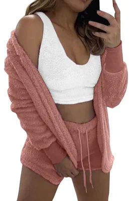Produktbild von Elzusha – Warmer Winter-Pyjama-Set für Damen