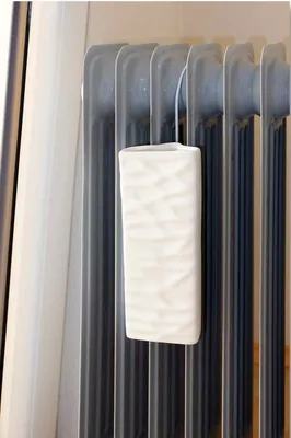 Produktbild von Keramik Verdunster Relief für Rippenheizkörper inkl. Haken B/T/H 8,5/4,5/21 CM