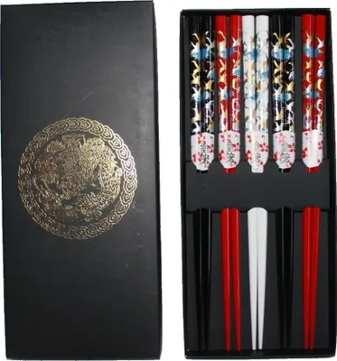 Produktbild von 040 Essstäbchen Geschenkset 5 Paar - Design 'Kranich' schwarz rot weiss