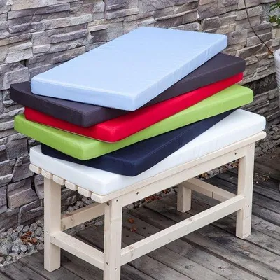 Produktbild von Wasserabweisendes Sitzkissen für Gartenbank und Wohnzimmerbank - 5cm dickes Kissen für Außenmöbel und Esszimmer