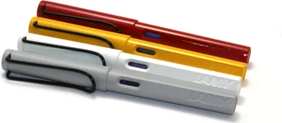 Produktbild von Lamy 1205251 Füllfederhalter Rot 1 Stück(e)