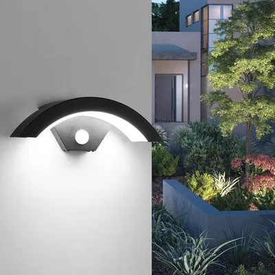 Produktbild von Bewegungsschaltbare Außenwandlampe, 24W, moderner LED-Außenprojektor mit IP65, 6500K, schwarz,