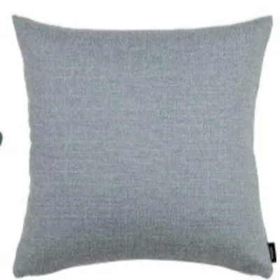 Produktbild von Kissenhülle "Opova": 45x45cm / Silber Größe: 45x45cm Farbe: Silber