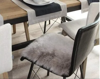 Produktbild von Heitmann Felle Sitzauflage aus Lammfell Größe ca. 44 x 44 cm, Farbe: Taupe 407TP