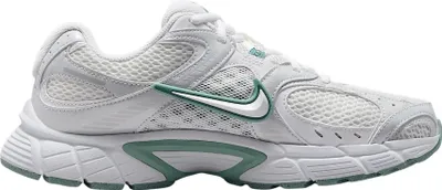 Produktbild von Nike V5 RNR Damen Sneaker Turnschuhe Sportschuhe Freizeit HQ7901 106