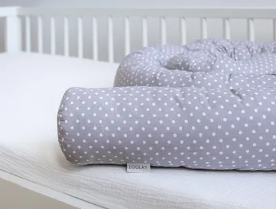 Produktbild von 200 cm Nestchenschlange Mini PUNKTE Grau Baumwolle Multifunktion PREMIUM Bettschlange Zierkissen Bettrolle Dekokissen Zugluftstopper GESCHENK