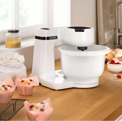 Produktbild von Bosch Küchenmaschine Serie 2 700W 3,8L Weiß - MUMS2AW00