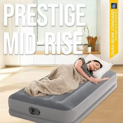 Productafbeelding van Famanu luchtmatras met USB-pomp - 99 cm x 191 cm x 30 cm