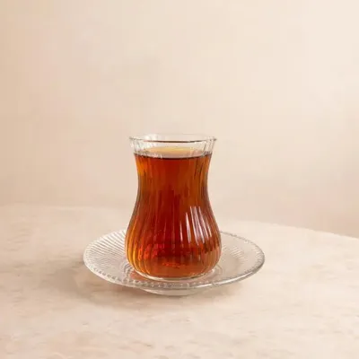 Produktbild von Mulex Teeset 12-teilig mit 6 Teegläsern und 6 Teeschalen türkischem Design