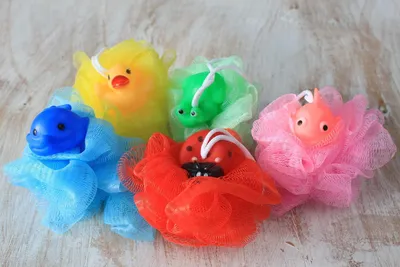 Immagine prodotto di Spugna da bagno - Giocattolo colorato, assortimento di 5 colori, 30 grammi