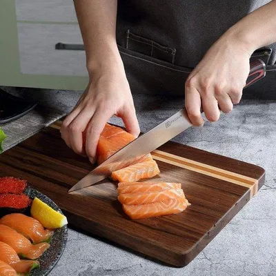 Produktbild von Famanu Küchenmesser 20 cm - Hochwertiger Edelstahl, ergonomischer Griff