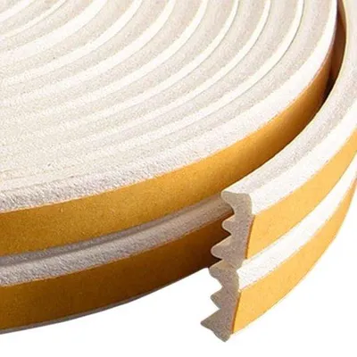 Obrázek produktu pro Samolepicí pěnová guma 9 x 4 mm, bílá, 20 m, na dveře a okna